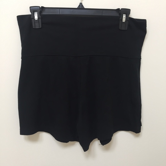 My-Kim collection black envelope skort high rise - Picture 5 of 8